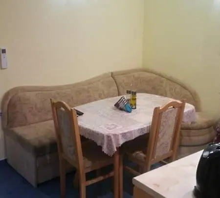 централ Apartman *