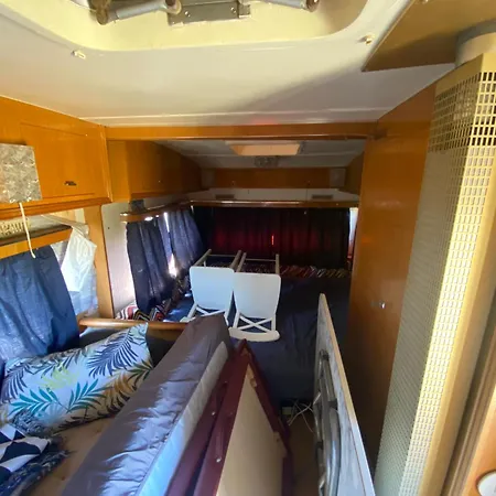 Camping каравана робинзон крузо