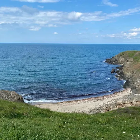 каравана робинзон крузо Camping Bŭnzarito
